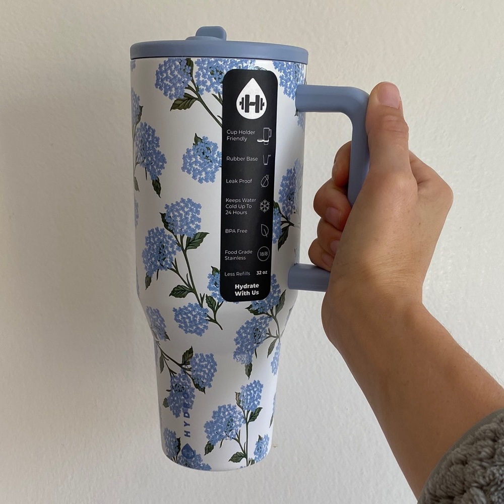 Hydrojug Hydrangea 32 oz Tumbler with Straw